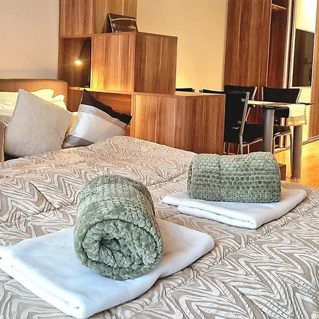 Appartamento H10 With Free Parking Budapest